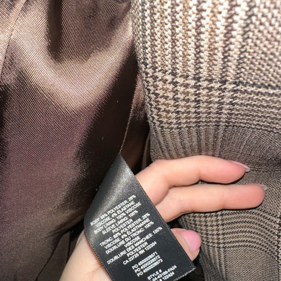 Aritzia Babaton Standout Brown Plaid Blazer Size 2 - Picture 6 of 6